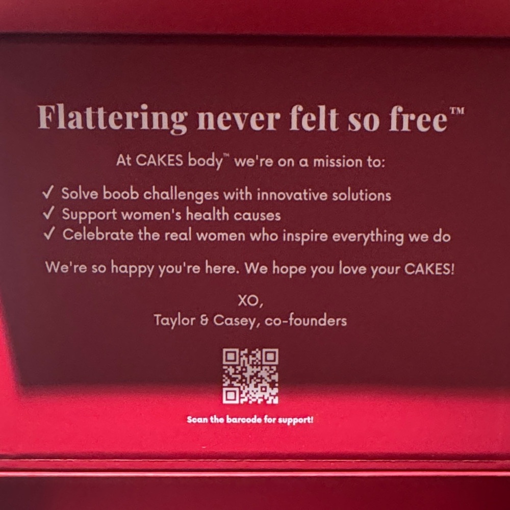 CAKES Cleavage™ bra - M / Honey (Adhesive bra) - Picture 3 of 7